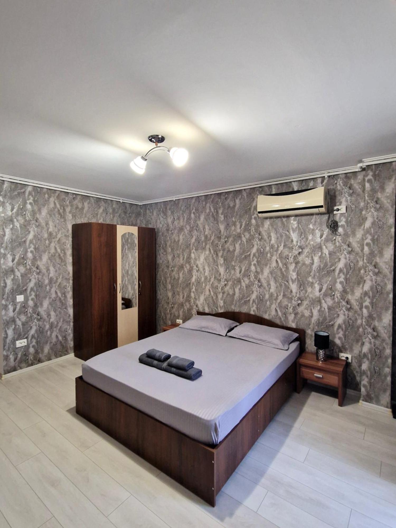 Studio Modern. Бухарест Экстерьер фото